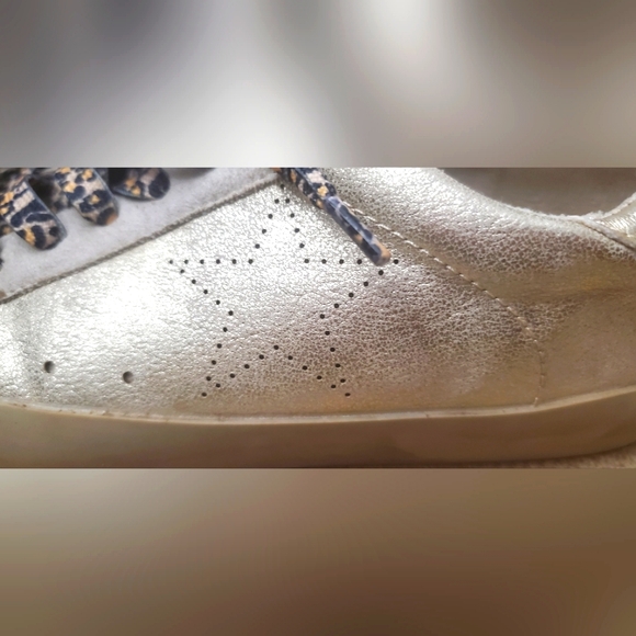 SZ 6 WOMENS SHU SHOP MIA GOLD STAR FASHION SNEAKER - Picture 9 of 9